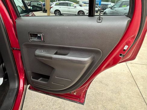 Used 2009 Ford Edge SEL FWD image 15