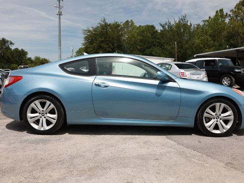 Used 2010 Hyundai Genesis 2.0T RWD image 13