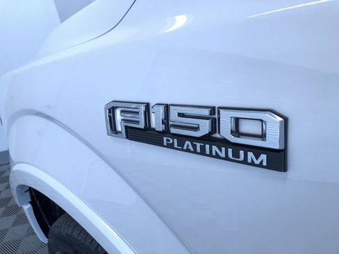 Used 2019 Ford F150 Platinum w/ Equipment Group 701A Luxury image 10