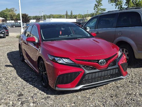 Used 2024 Toyota Camry XSE w/ Cold Weather Package FWD image 2