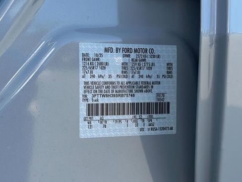 New 2025 Ford Maverick XLT image 29