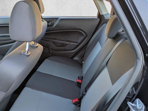 Used 2017 Ford Fiesta S image 18