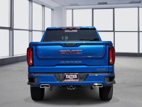Used 2023 GMC Sierra 1500 AT4 w/ AT4 Premium Package AWD/4WD image 6