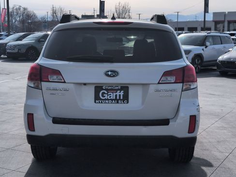 Used 2013 Subaru Outback 2.5i Limited image 5