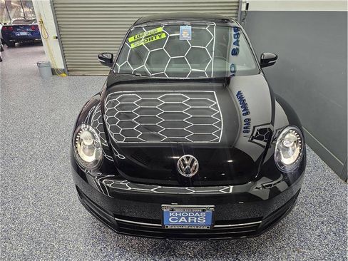 Used 2016 Volkswagen Beetle 1.8T SEL w/ Lighting Package image 8