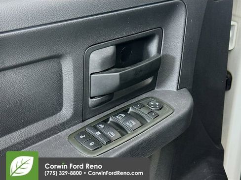 Used 2012 RAM 2500 ST w/ Chrome Appearance Group image 16