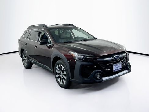 Used 2023 Subaru Outback Limited XT AWD/4WD image 3