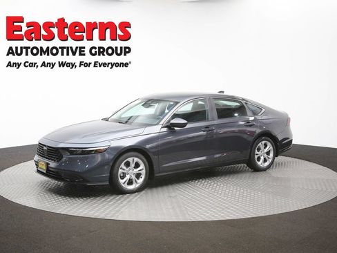 Used 2025 Honda Accord LX image 55