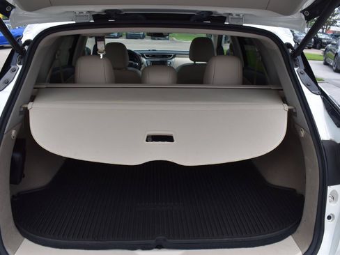 Used 2019 Nissan Murano SL w/ SL Technology Package FWD image 56
