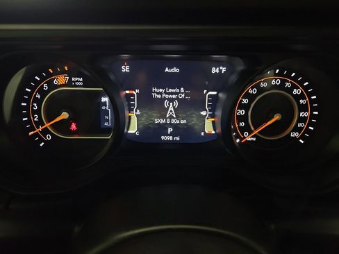 Used 2025 Jeep Wrangler Sport AWD/4WD image 9
