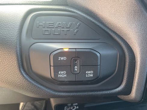 New 2025 RAM 2500 Tradesman image 31