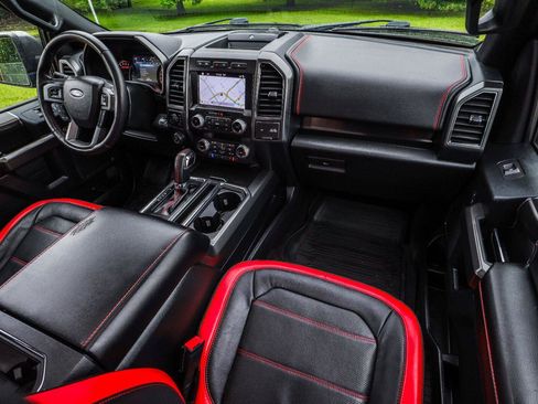 Used 2019 Ford F150 Lariat w/ Equipment Group 502A Luxury AWD/4WD image 37