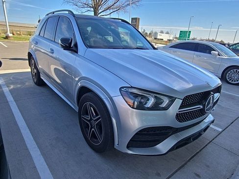 Used 2020 Mercedes-Benz GLE 350 4MATIC image 2