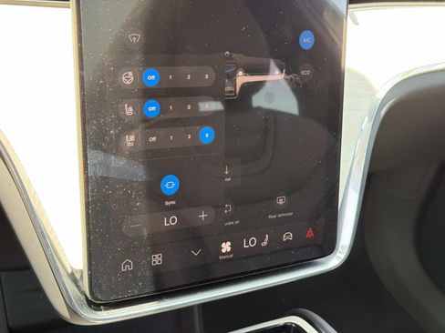 New 2026 Volvo EX90 Ultra AWD/4WD image 25