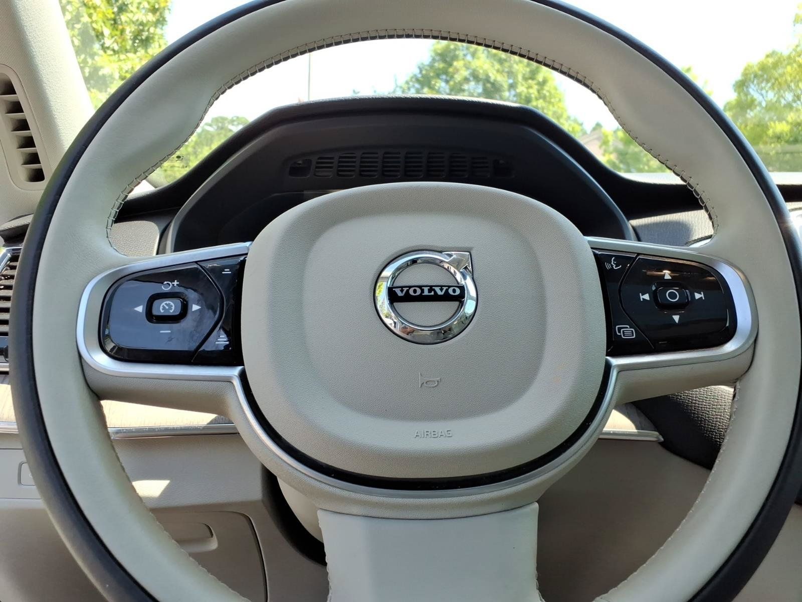 Certified 2025 Volvo XC90 T8 Plus w/ Protection Package AWD/4WD image 29