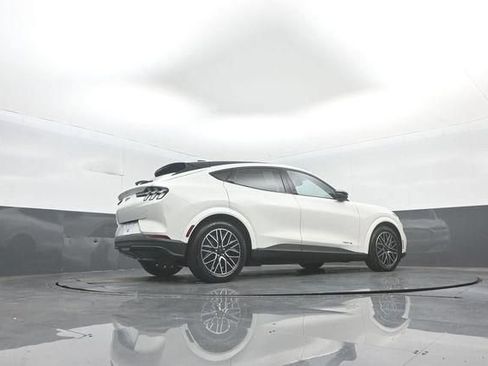 New 2026 Ford Mustang Mach-E Premium AWD/4WD image 39