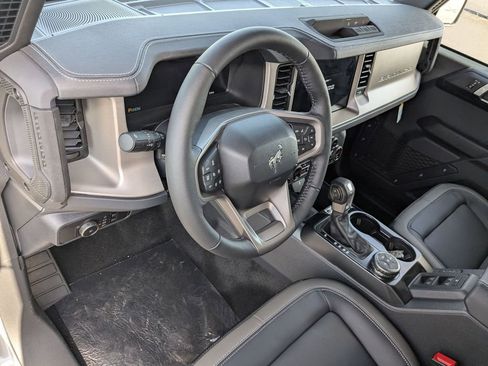 New 2026 Ford Bronco Outer Banks image 17