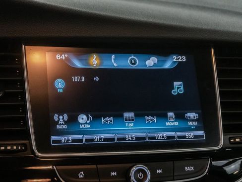 Used 2018 Buick Encore Premium w/ Experience Buick Package FWD image 22