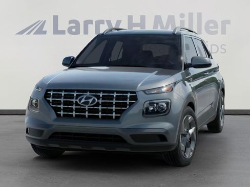 New 2026 Hyundai Venue SEL FWD image 6