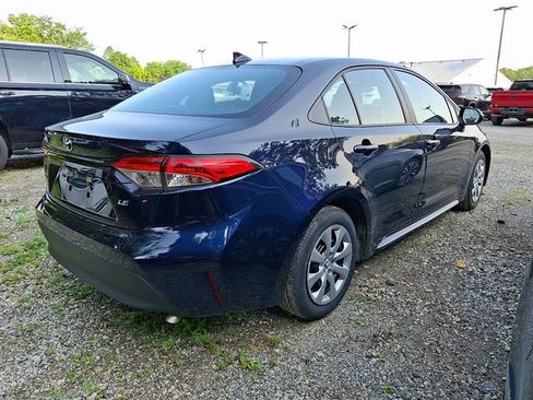 Used 2023 Toyota Corolla LE FWD image 6