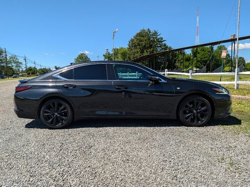 Used 2023 Lexus ES 350 F Sport FWD image 4