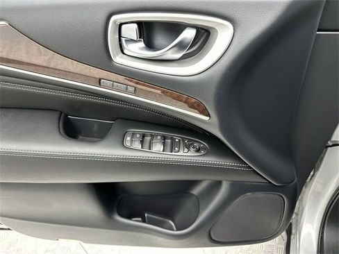 Used 2019 INFINITI QX60 Luxe w/ Sensory Package image 13