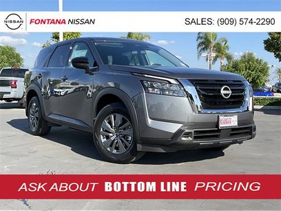 New 2025 Nissan Pathfinder S