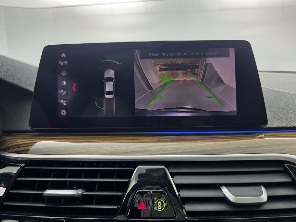 Used 2019 BMW 540i w/ M Sport Package RWD image 21