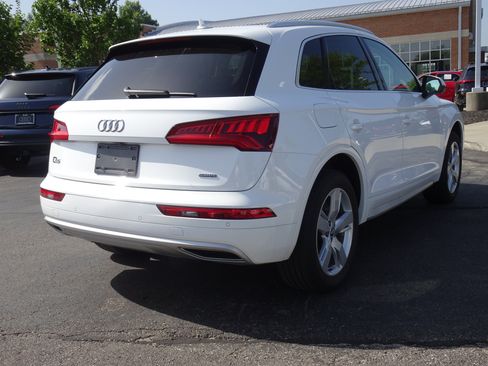 Used 2019 Audi Q5 2.0T Premium Plus w/ Premium Plus Package AWD/4WD image 5