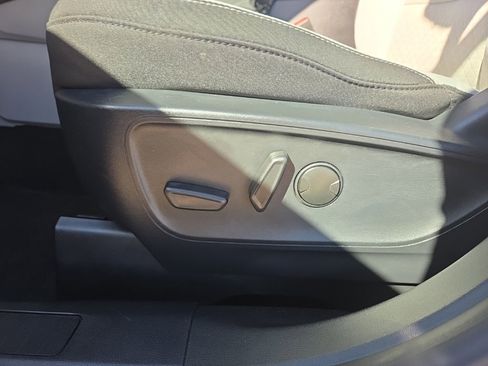 Used 2024 Ford Escape Active image 13