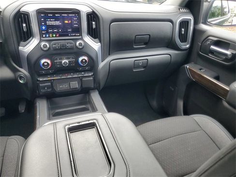 Used 2020 GMC Sierra 1500 Elevation w/ Elevation Value Package image 14