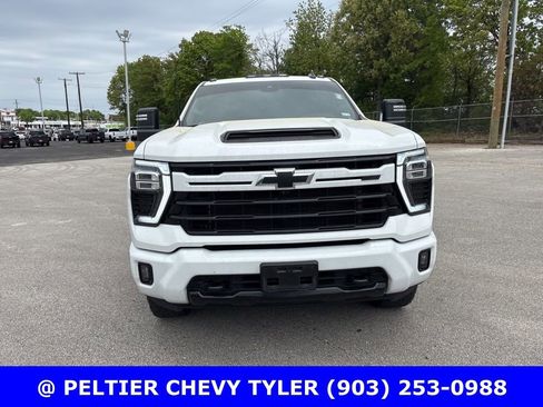 Used 2024 Chevrolet Silverado 2500 LT w/ Z71 Sport Edition image 2