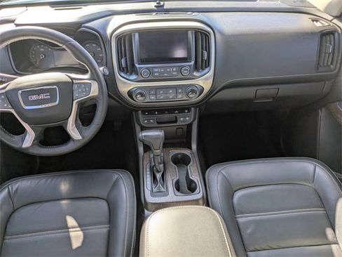 Used 2018 GMC Canyon Denali image 15