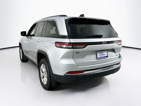 Used 2022 Jeep Grand Cherokee Limited w/ Trailer Tow Prep Group (B) RWD image 7