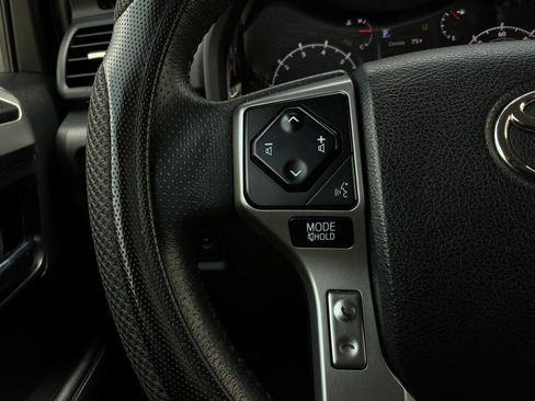 Used 2022 Toyota 4Runner SR5 RWD image 34