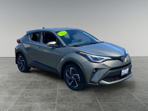 Used 2021 Toyota C-HR Limited FWD image 7