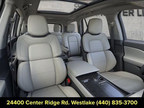 New 2026 Lincoln Aviator Reserve image 10