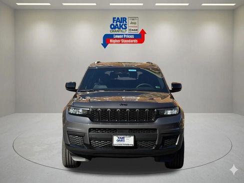 New 2025 Jeep Grand Cherokee L Laredo AWD/4WD image 3