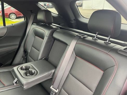 Used 2023 Chevrolet Equinox RS w/ RS Leather Package AWD/4WD image 29