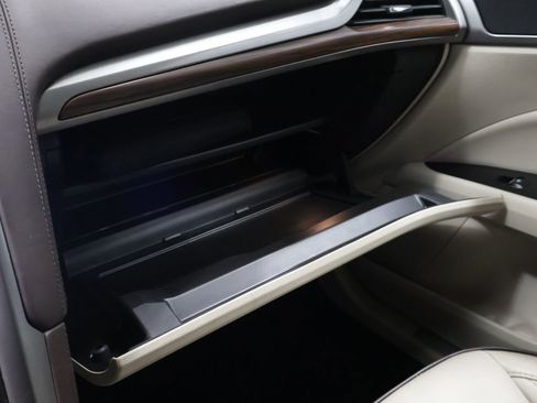 Used 2017 Ford Fusion Platinum image 33