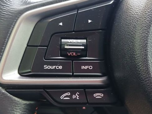 Used 2021 Subaru Crosstrek 2.0i Premium w/ Moonroof Package image 25