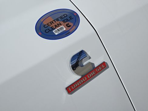 New 2026 RAM 5500 Tradesman w/ Chrome Appearance Group AWD/4WD image 9