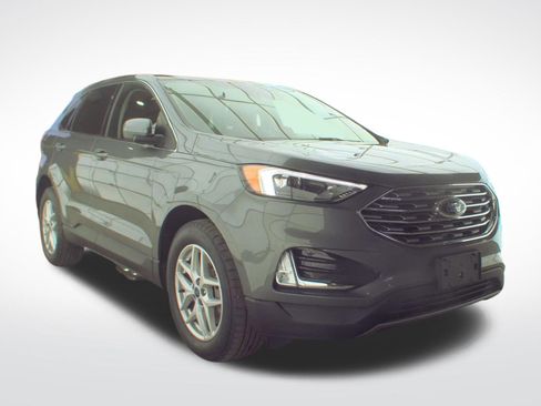 Used 2022 Ford Edge SEL w/ Convenience Package AWD/4WD image 4