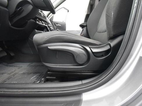 Used 2021 Kia Seltos LX image 20