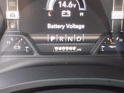 Used 2020 RAM 1500 Laramie image 30