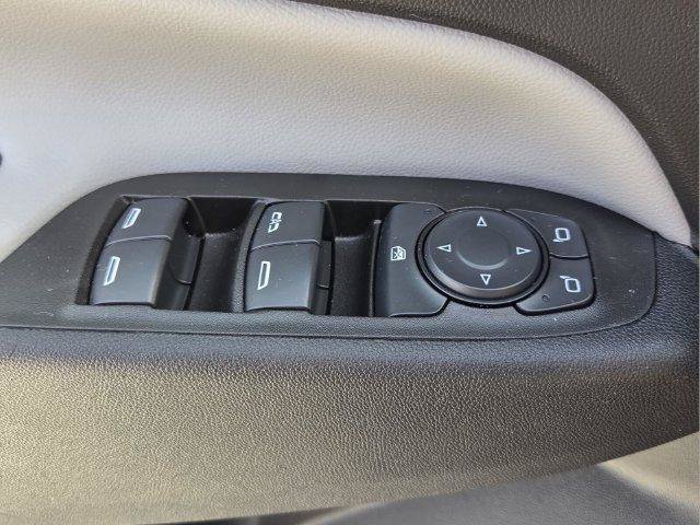 Used 2024 Chevrolet Equinox LS w/ Driver Confidence II Package FWD image 23