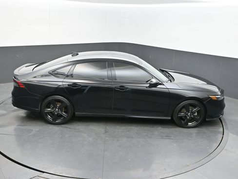 Used 2023 Honda Accord Sport image 37