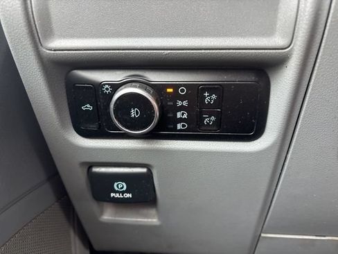 Used 2024 Ford F150 XLT w/ Tow/Haul Package AWD/4WD image 7