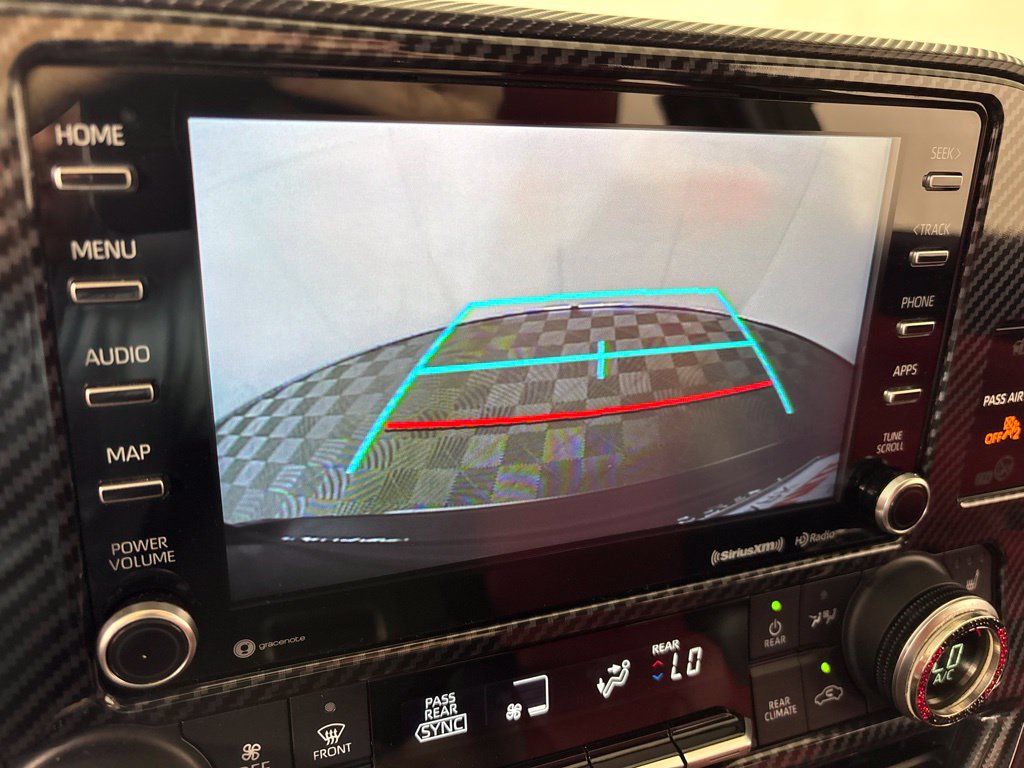 Used 2021 Toyota Highlander XSE FWD image 4