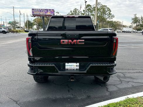 Used 2024 GMC Sierra 2500 AT4 w/ AT4 Premium Plus Package image 7